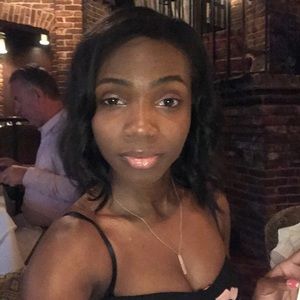 Meet your Posher, Mel